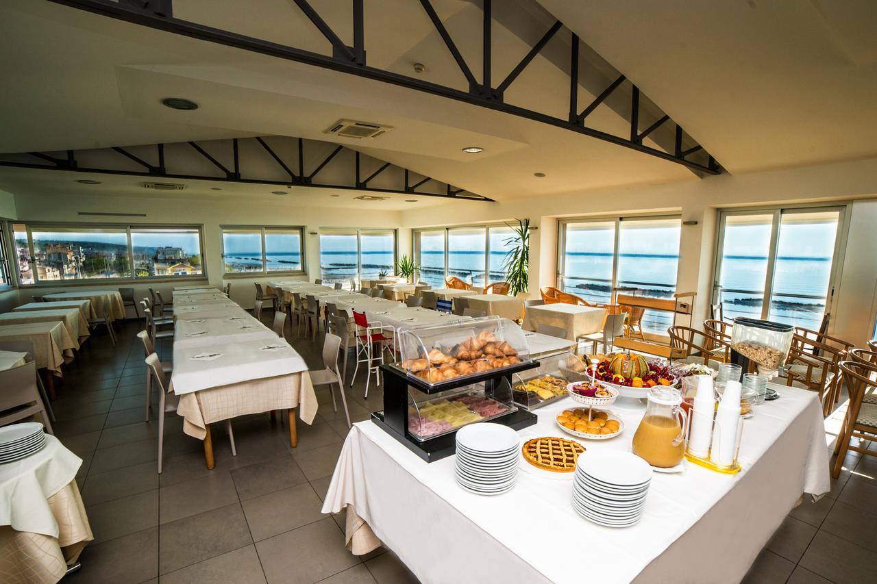 Hotel Ideal Cupra Marittima Exterior photo