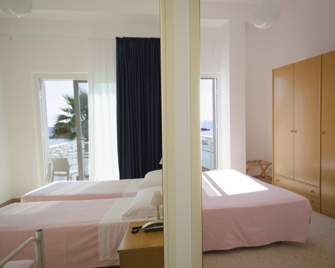 Hotel Ideal Cupra Marittima Exterior photo