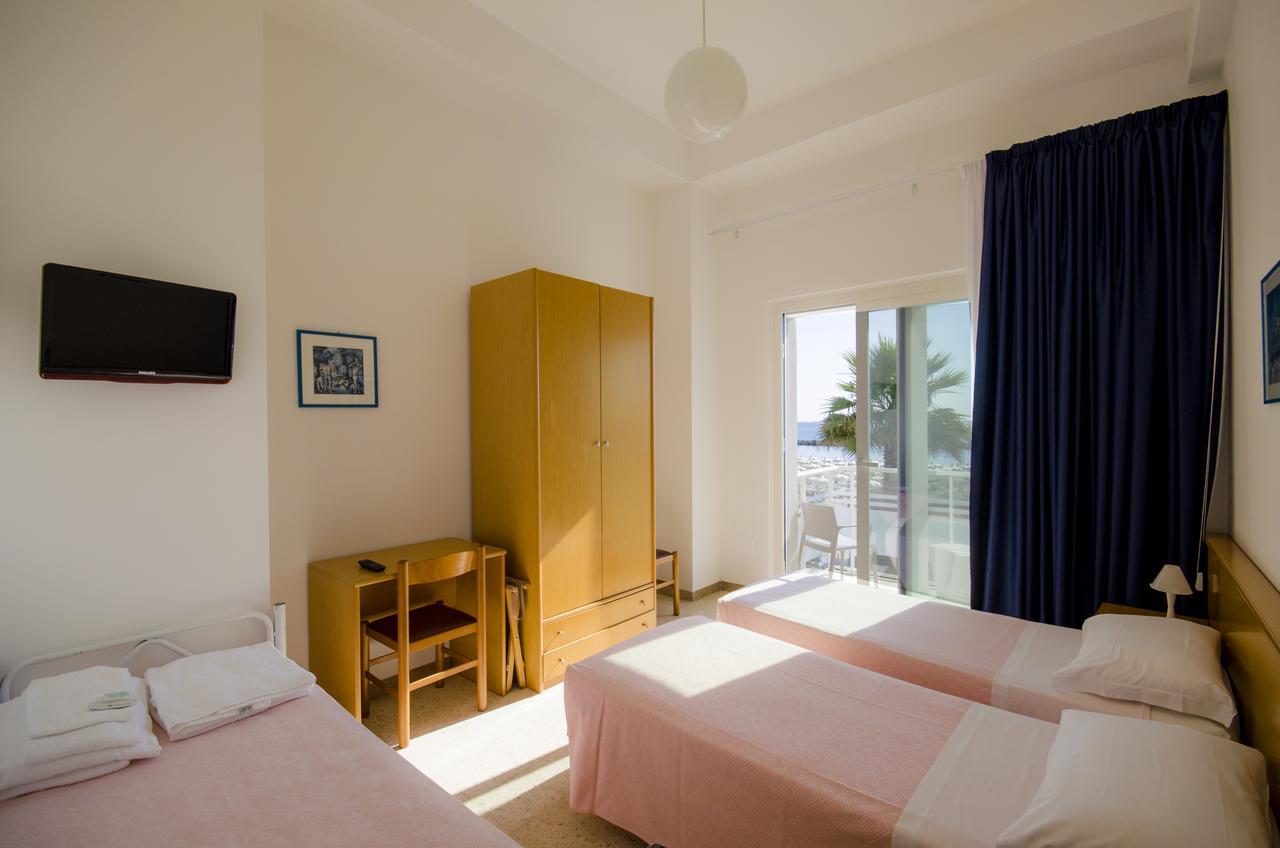 Hotel Ideal Cupra Marittima Exterior photo