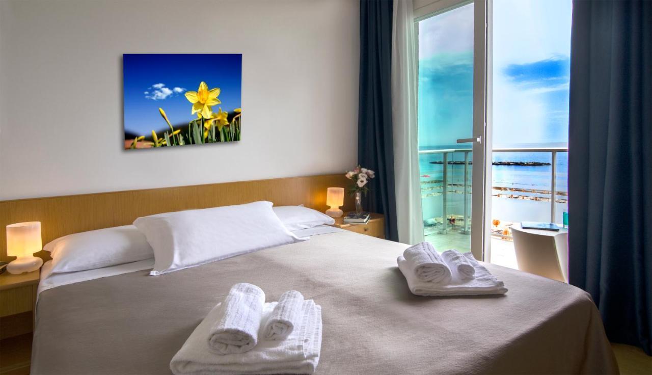 Hotel Ideal Cupra Marittima Exterior photo
